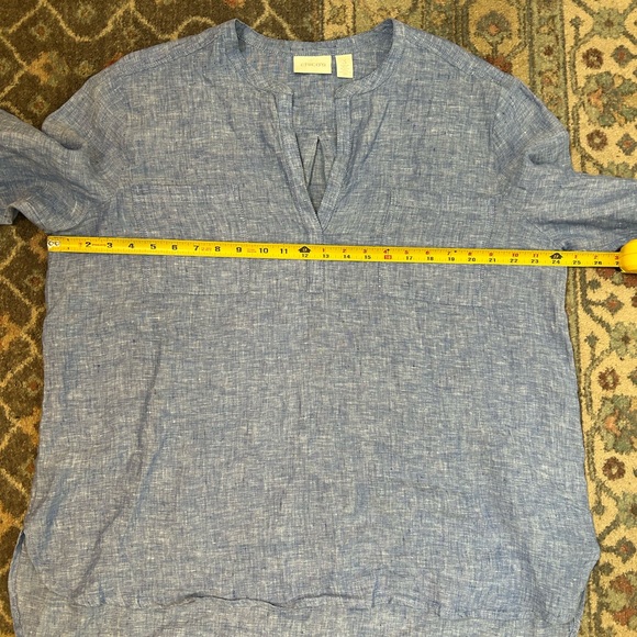 Chico's 100% Linen V-Neck Tunic Blouse - Picture 5 of 6